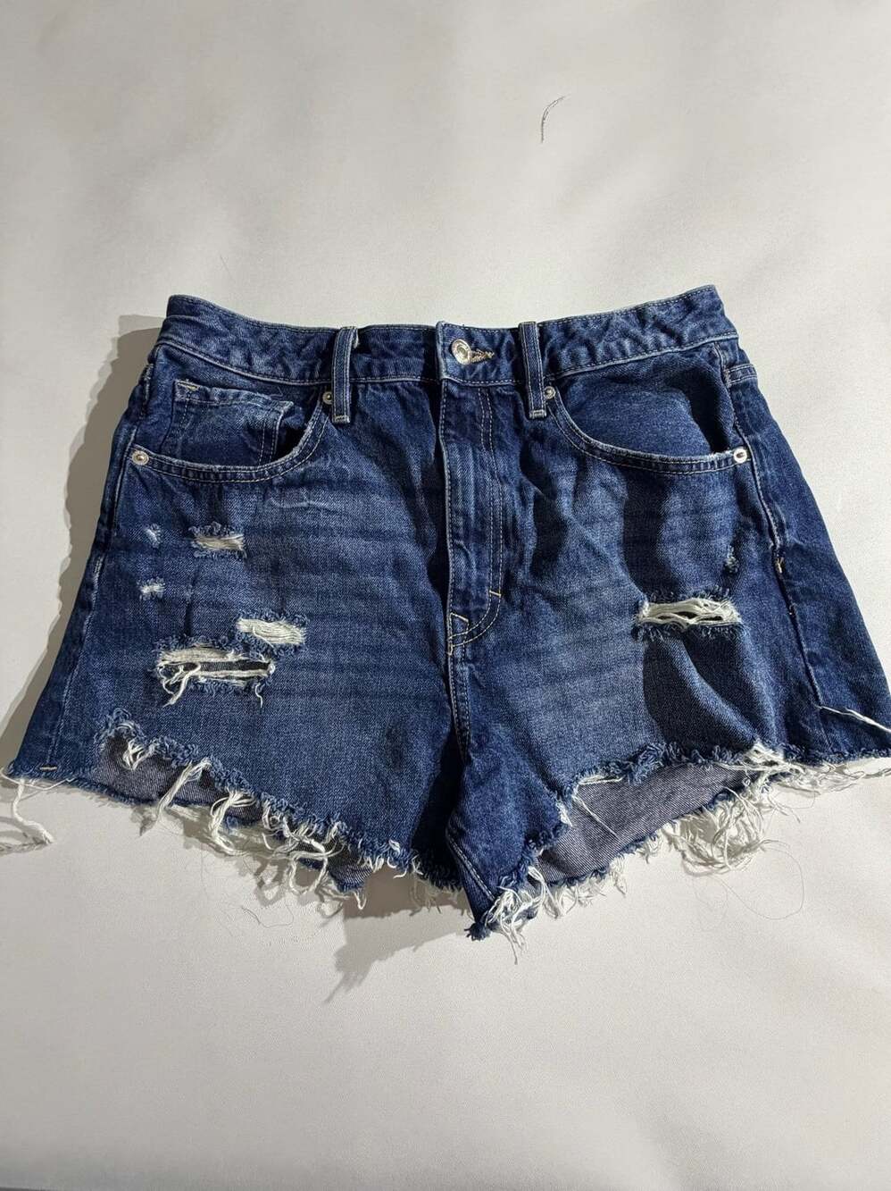 Forever 21 High Rise Distressed Jean Shorts Raw Hem Denim Cut Off Womens
